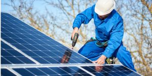 Installation Maintenance Panneaux Solaires Photovoltaïques à Saint-Martin-de-Castillon